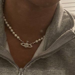 Meet your Posher, Luisa